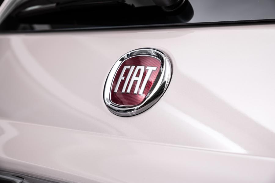 Логотип Fiat 500 Star (312) 2019 года  (фото 15 из 22)